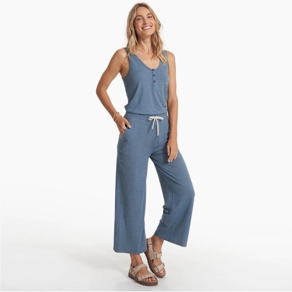 Vuori blue romper NWOT